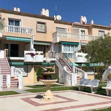 בית נופש Sol Y Mar / Urb. Privada/ Wifi Gratis 5g/ אל קאמפיו